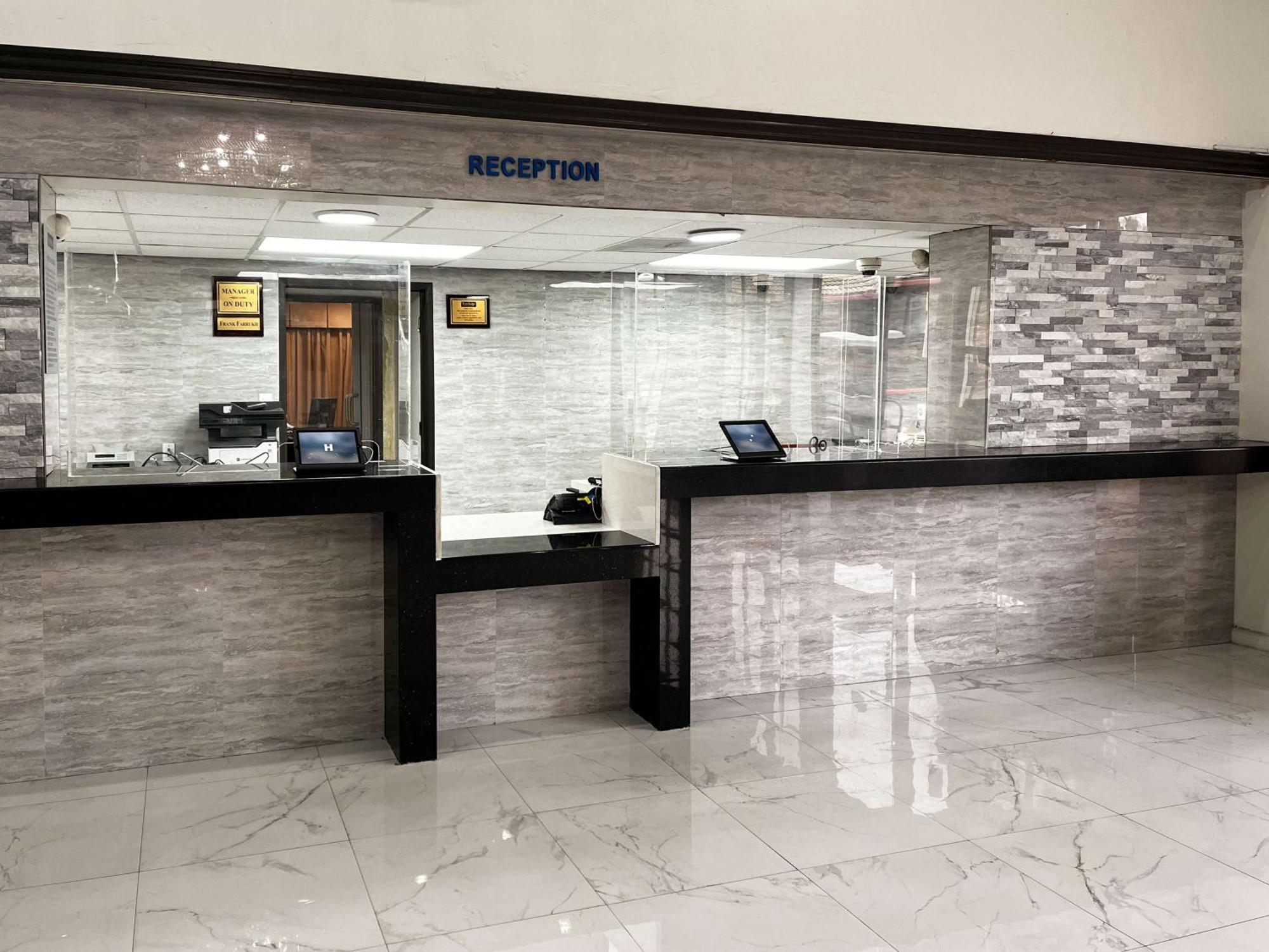 Hotel Studio 6 Artesia Ca 2*